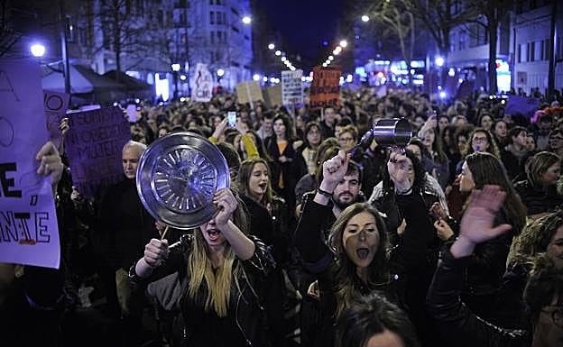 Carelodada por el 8M.