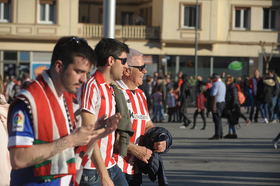 Fotos: San Mamés, de puente y fuiesta