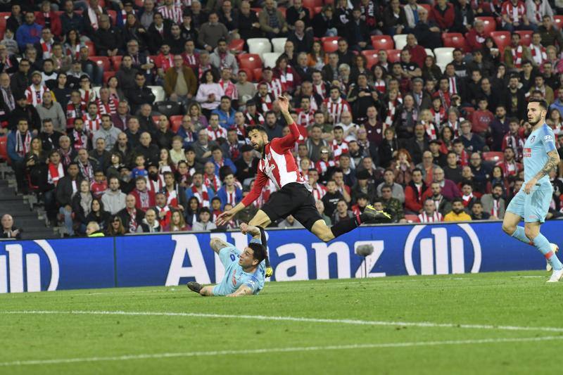 Kodro, en la jugada del segundo gol del Athletic.