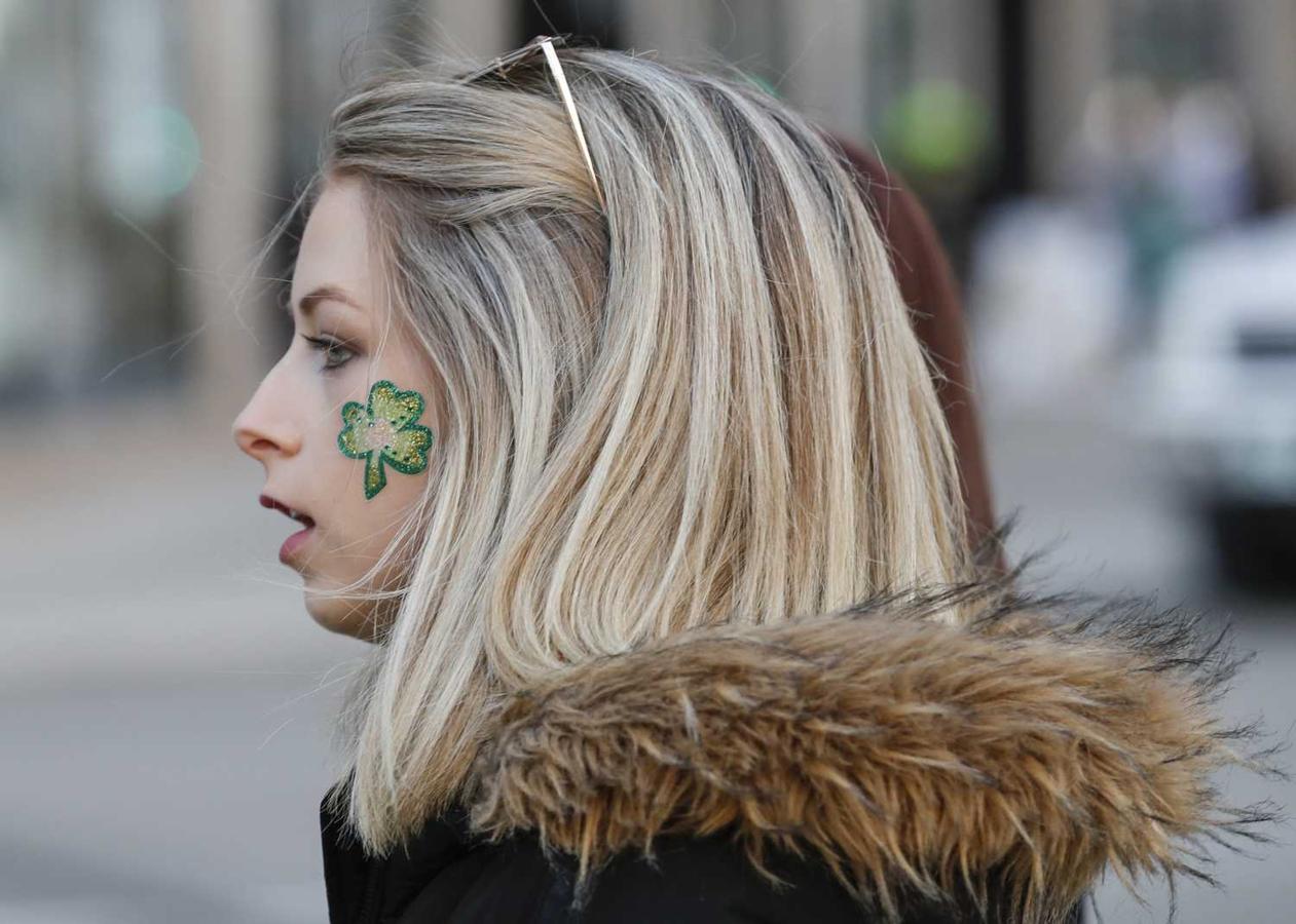 Estados Unidos se vuelca en la celebración del día de San Patricio, patrón de Irlanda , con desfiles en Chicago y Nueva York, entre otras ciudades. 