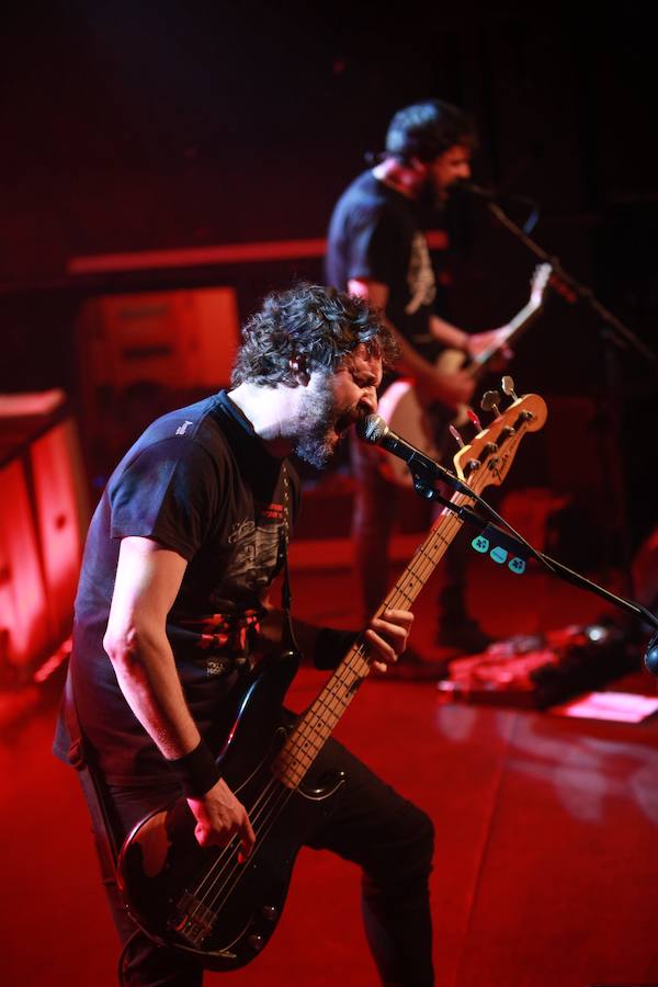 El grupo ofreció este martes su último concierto en la capital alavesa tras 25 años de carrera