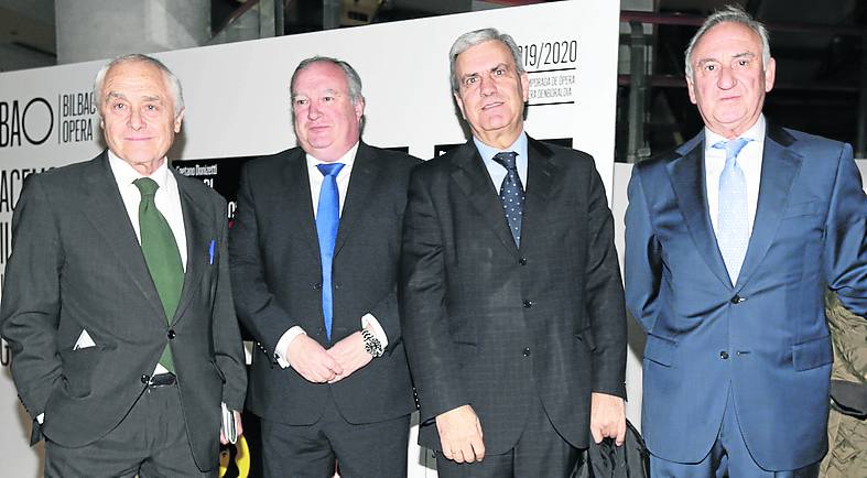 Txema Vázquez Eguskiza, Roberto Larrañaga, Gabriel Zabala y Txema Bilbao. 