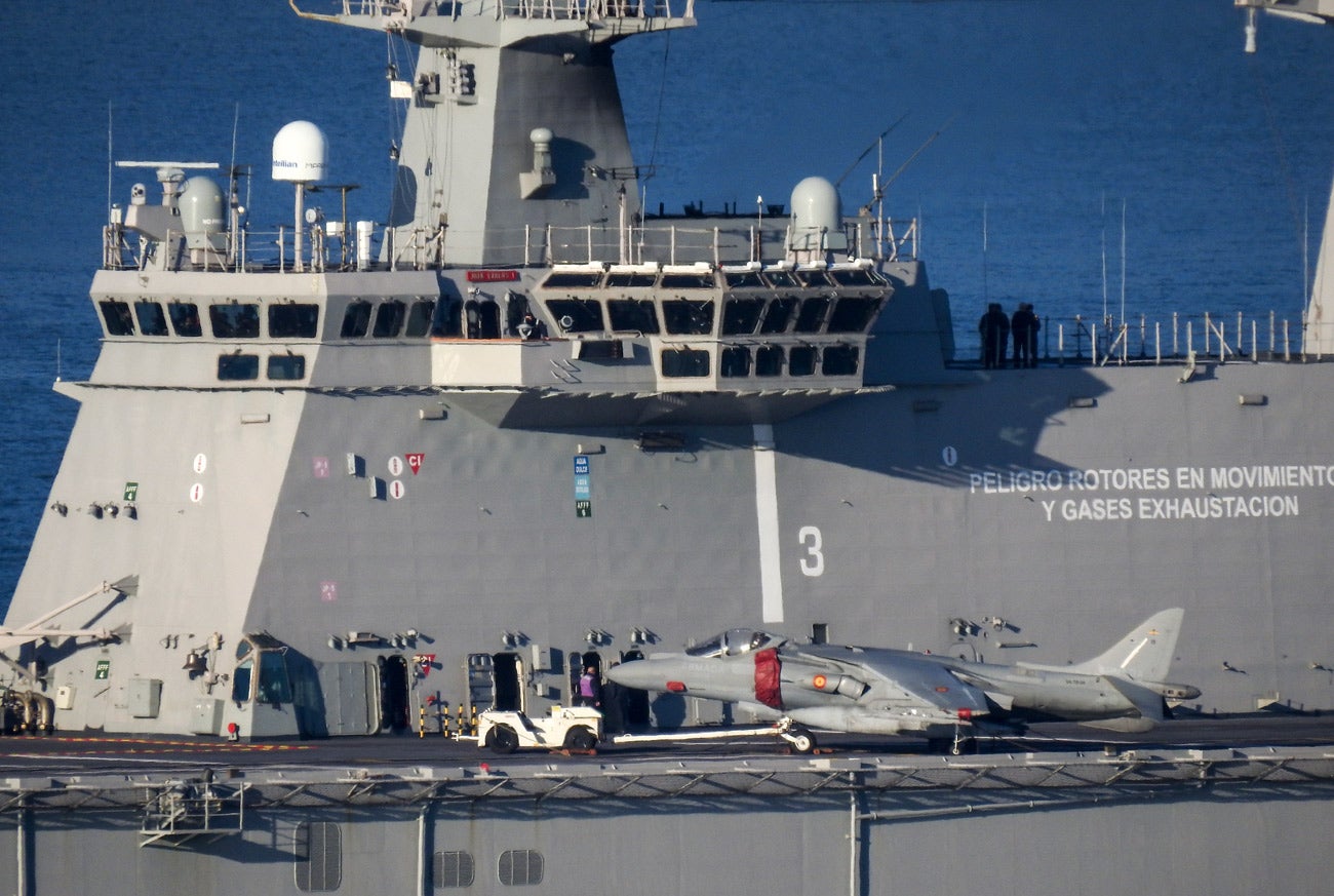 Fotos: El portaaviones &#039;Juan Carlos I&#039; llega a Getxo