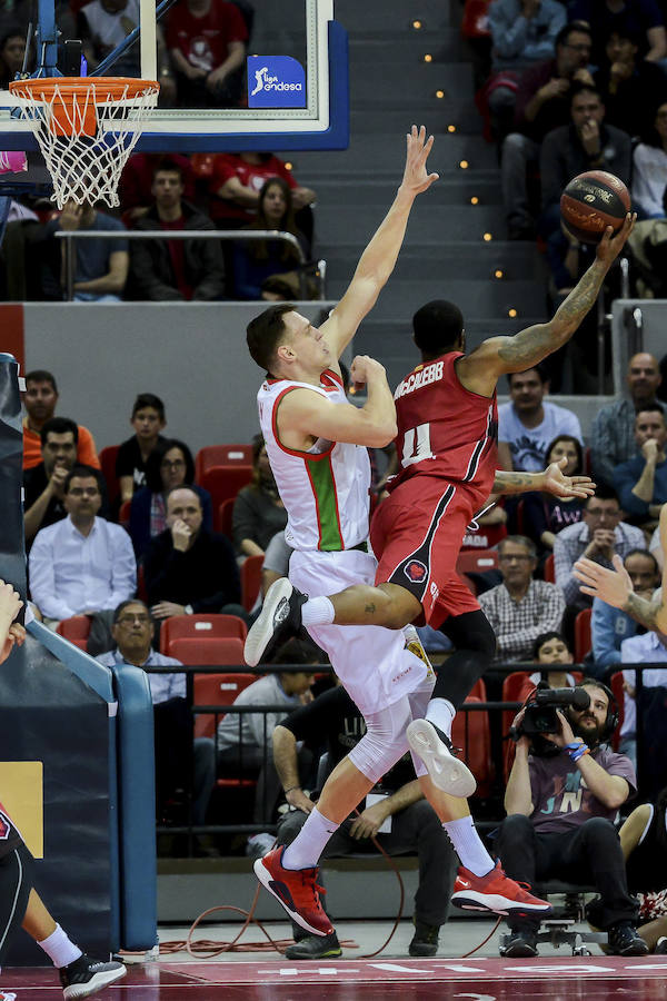Fotos: Las mejores imágenes del Zaragoza - Baskonia