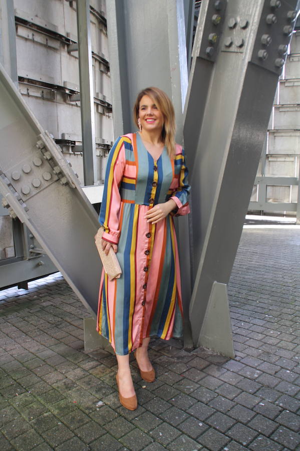 Un vestido coral a rayas, ¿sí o no?