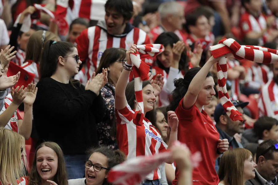 La hinchada rojiblanca ha acudido al choque contra Levante