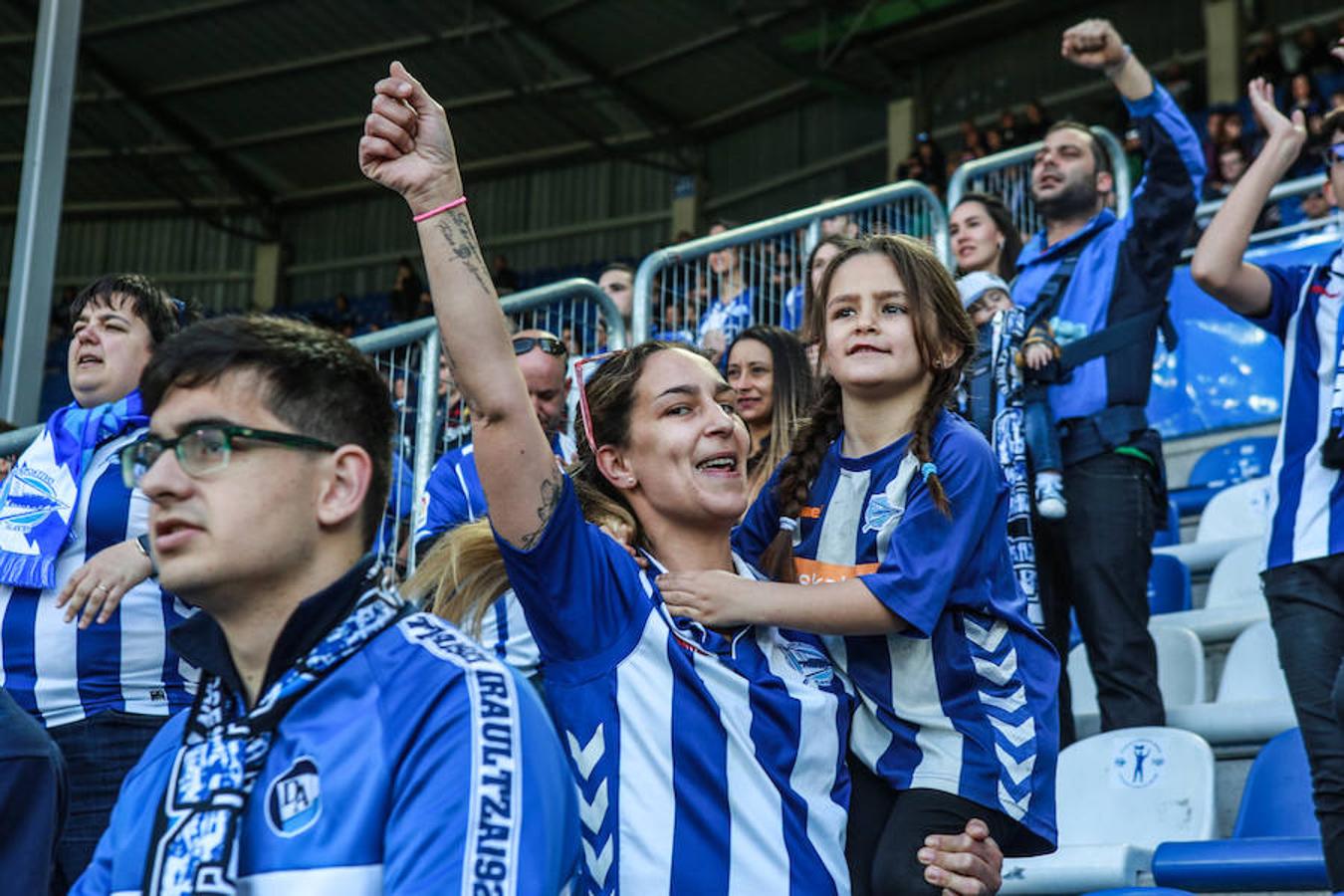 Fotos: Fiesta del fútbol femenino en Mendizorroza