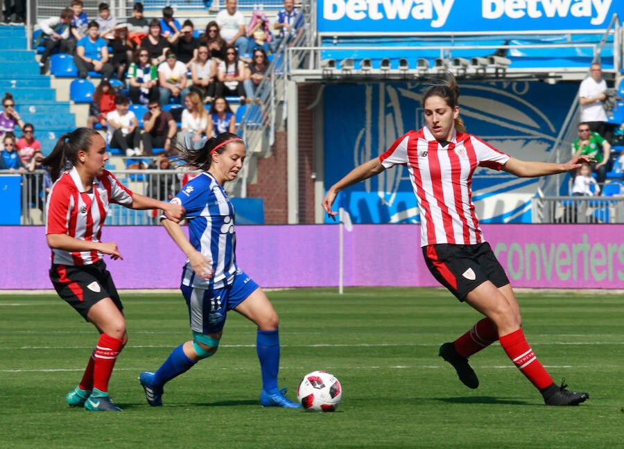 Fotos: Fiesta del fútbol femenino en Mendizorroza