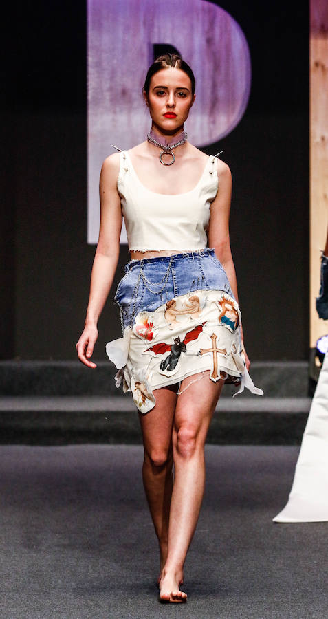 Los nuevos creadores pisan fuerte en la Pasarela Gasteiz On con originales looks, vestidos de ensueño, prendas recicladas y estilismos reivindicativos.