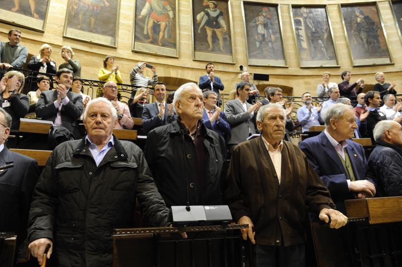 Fueron los que hace cuatro décadas lideraron los primeros ayuntamientos d ela democracia y hoy han vuelto a la actualidad política para recibir los agradecimientos por su labor