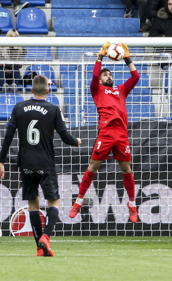 Imágenes correspondientes al partido de LaLiga Santander 2018-2019 disputado en el estadio de Mendizorroza