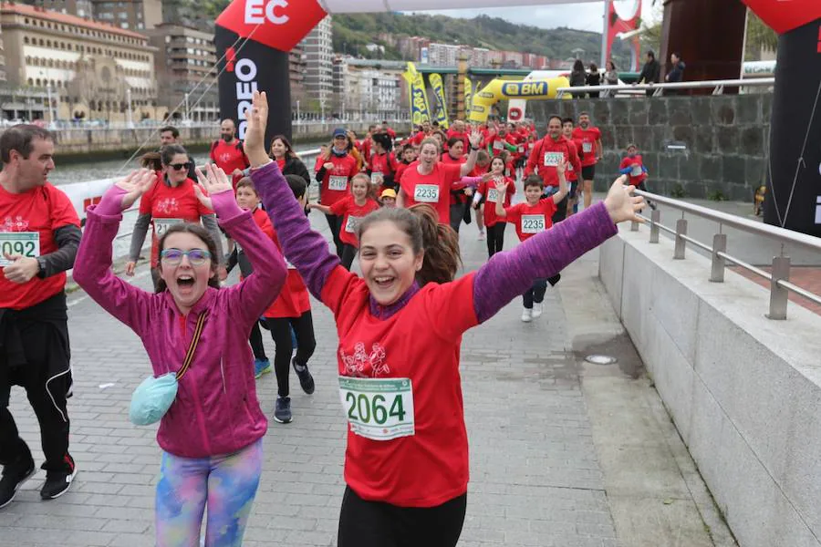 Fotos: Las imágenes de la Carrera Familiar Solidaria de ELCORREO