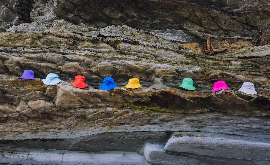 Esta prenda se reinventa con multitud de colores para aportar alegría a los días grises