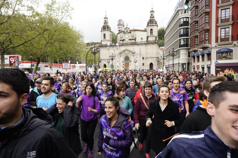 Las mejores instantáneas de la marcha en favor del euskera en la capital vizcaína