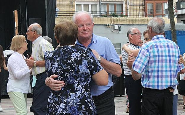 Bailables, en el pabellón de La Casilla