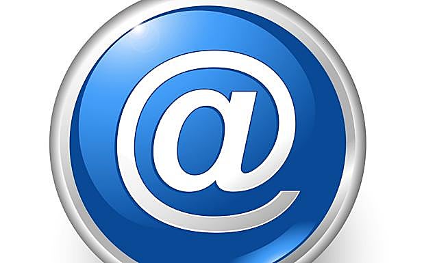 Botón con el icono de arroba. 