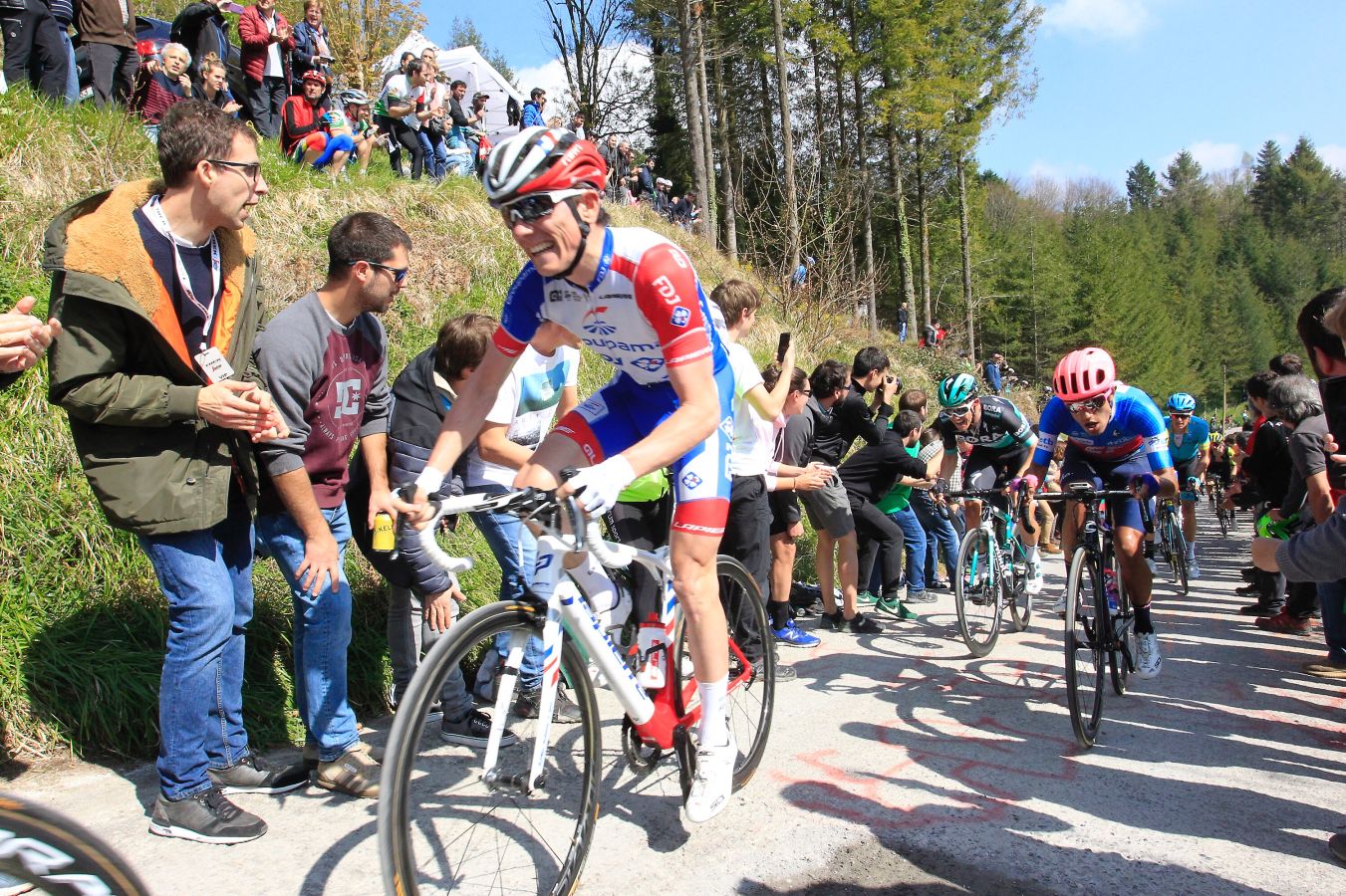 Fotos: La quinta etapa de la Itzulia 2019 Vuelta al País Vasco en imágenes