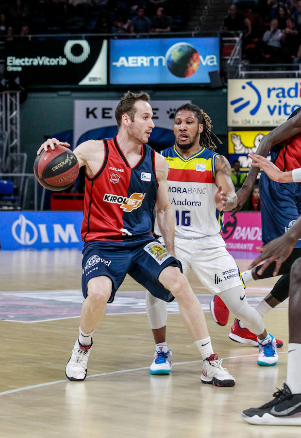 Fotos: Las mejores imágenes del Baskonia - Morabanc