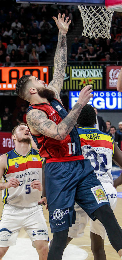 Fotos: Las mejores imágenes del Baskonia - Morabanc