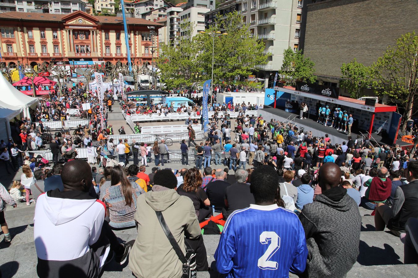 Las mejores imágenes de la última etapa de la Vuelta al País Vasco 