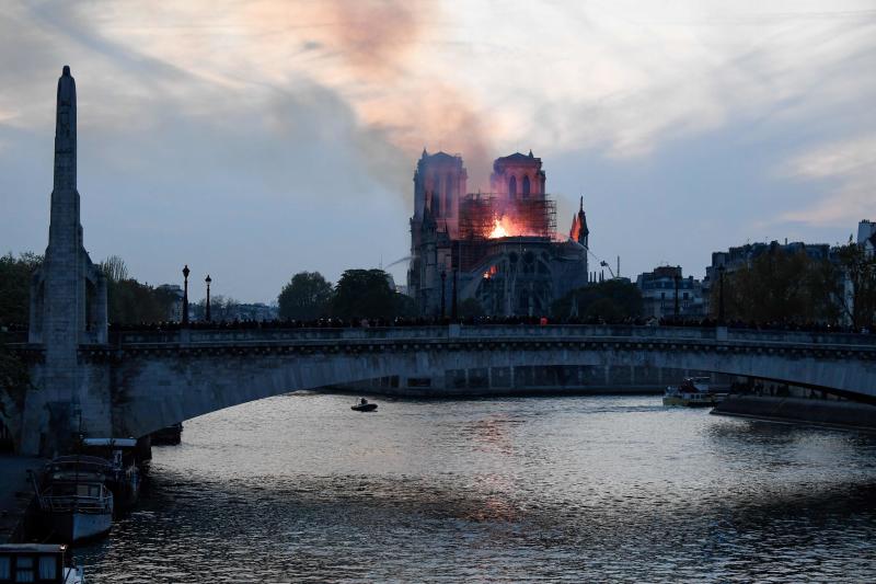 Fotos: Incendio en la catedral de Notre Dame de París