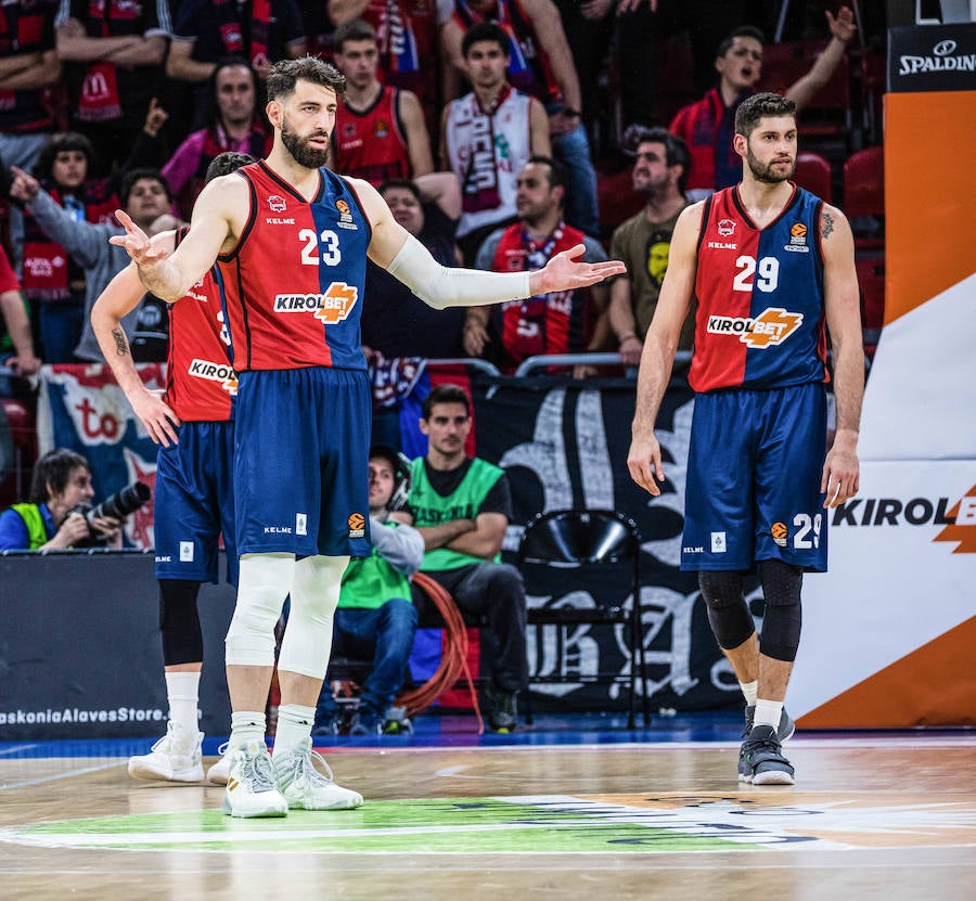 Fotos: Las mejores imágenes del Baskonia - CSKA