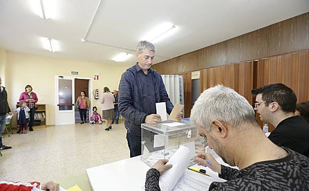 Oskar Matute ha votado en Barakaldo.