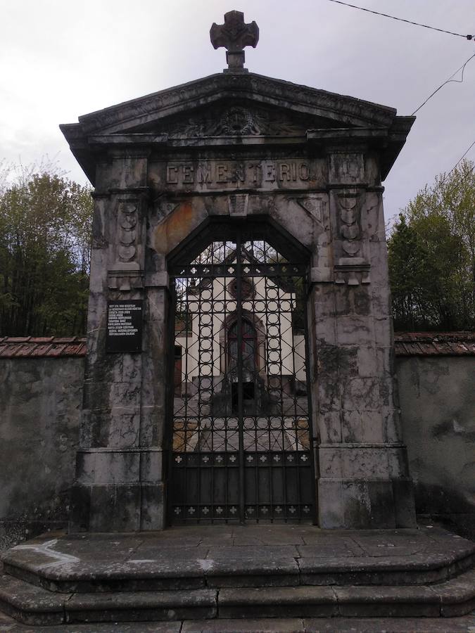 Cementerio La Herrera, de Zalla.