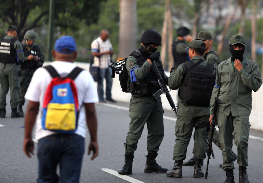 Los opositores Guaidó y lLeopoldo López lideran el golpe contra Maduro 