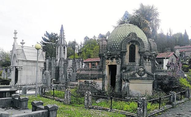 Imagen principal - El cementerio de Balmaseda, el palacio Olaso -actual Casa de Cultura de Trapagaran- y un edificio de viviendas racionalista de Barakaldo.