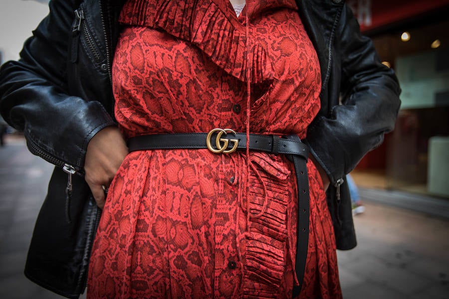 Naiara Amilibia (Ingeniera, 34 años y madre de una niña de cuatro meses).