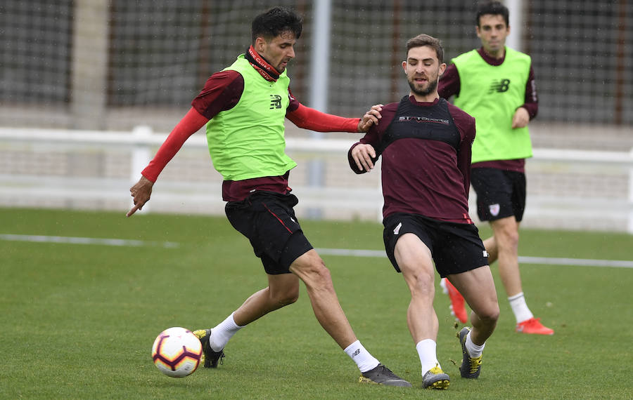 Susaeta ha centrado la atención de la sesión, después de la cual ha leído el comunicado de su despedida