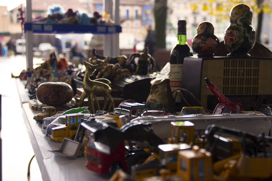 Este sábado se celebrará el popular mercadillo en la plaza Corazón de María