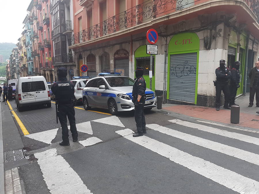 Imagen del dispositivo de la Ertzaintza.