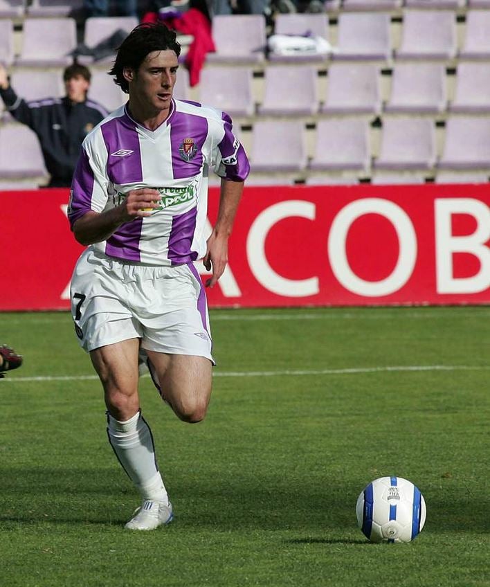 Aritz Aduriz, durante su etapa en el Valladolid.