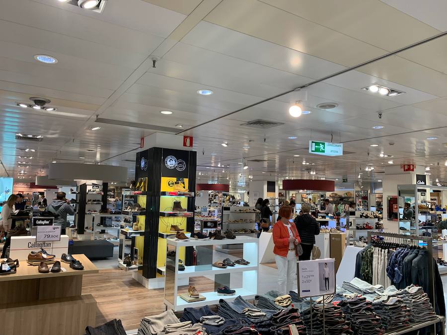 Imagen actual de una de las plantas de El Corte Ingles.