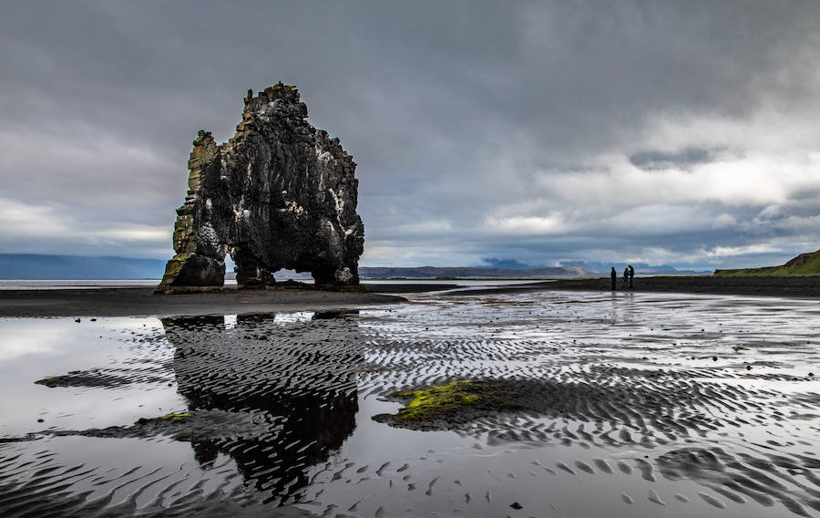 3.- La ruta ártica de Islandia (Arctic Coast Way) | Según Lonely Planet, cautiva a sus visitantes “con las maravillas naturales que dan justa fama al país –cascadas atronadoras, glaciares colosales, fumarolas humeantes– y un sinfín de posibilidades para disfrutar de los deportes de nieve, la observación de fauna y las aventuras en plena naturaleza”. "Es lo mejor de Islandia sin las multitudes”, puntualizan. La ruta serpentea por 21 pueblos y cuatro islas a lo largo de la primigenia costa norte del país.