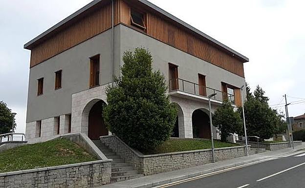 Ayuntamiento de Zaratamo. 