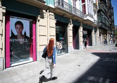 Imagen secundaria 1 - Bilbao se ilumina como Times Square