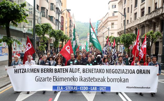 Manifestación de la enseñanza concertada este jueves en Bilbao. 