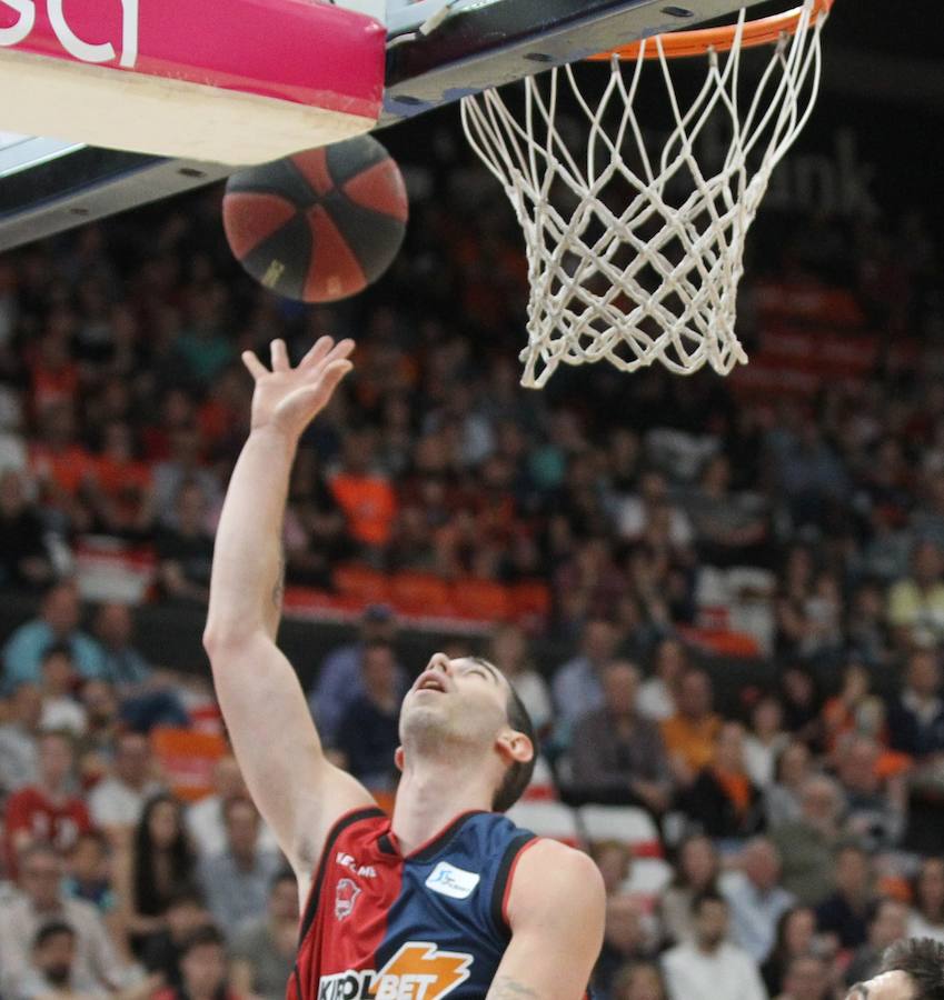 Fotos: Las mejores imágenes del Valencia Basket - Baskonia