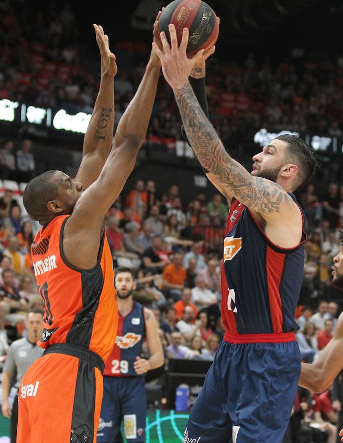Fotos: Las mejores imágenes del Valencia Basket - Baskonia