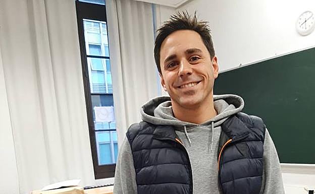 Mikel Gardiazabal, comercial de 30 años. 