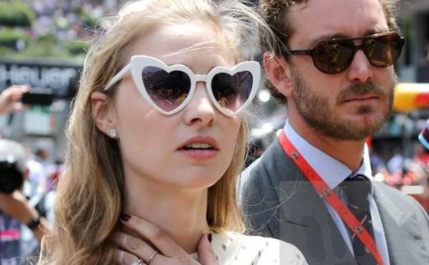 Las gafas de sol 'Lolita' que unieron a 'influencers' bilbaínas y princesas monegascas