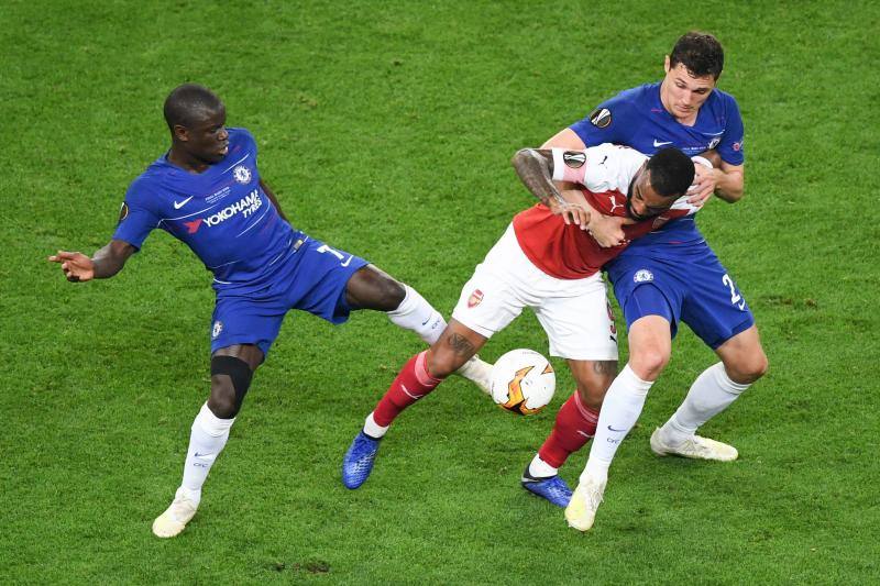 El Chelsea y el Arsenal disputaron el título de la Europa League en Bakú.