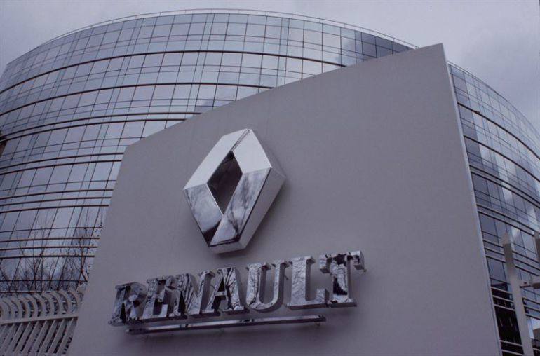 UGT pide al Gobierno que evite despidos en Renault