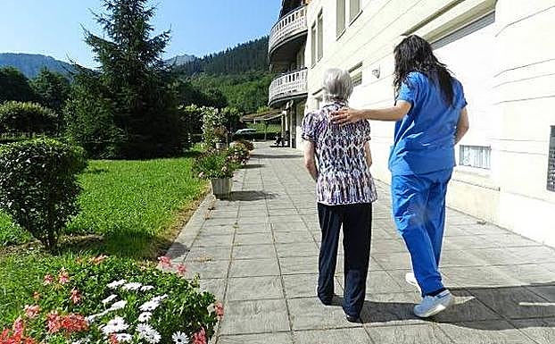 Exteriores de la residencia de Arratia. 