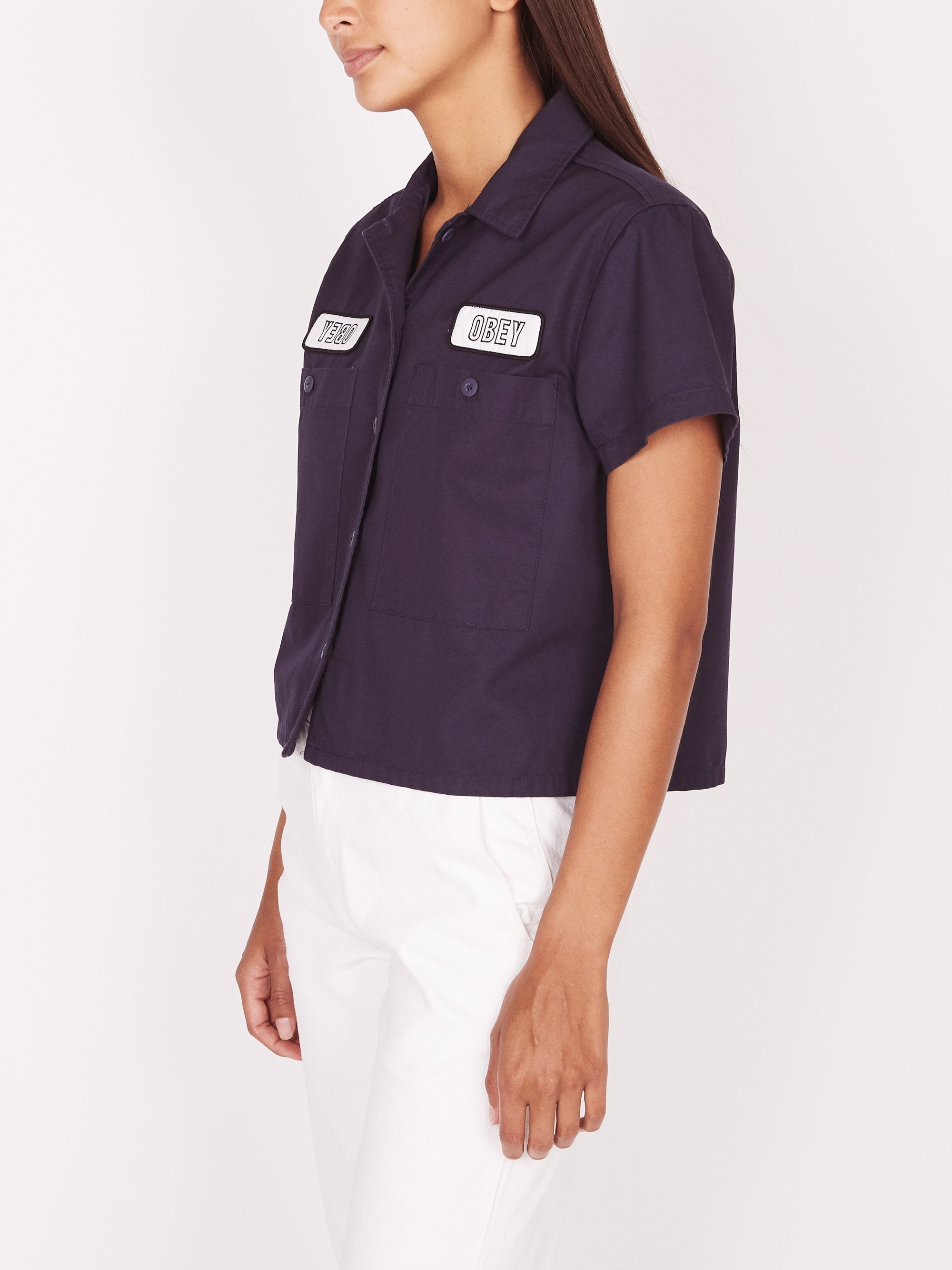 La prenda estrella de Chanel para esta primavera-verano es una blusa bordada que permite mil combinaciones y que ha sido objeto de clones 'low-cost'