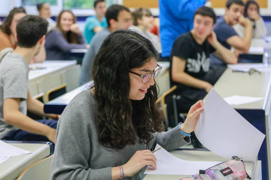 Un texto de Anjel Lertxundi sobre la lectura abre la Evaluación para el Acceso a la Universidad (EAU)