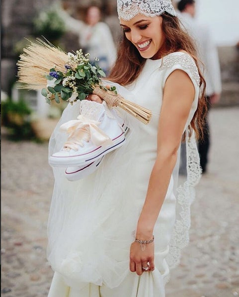 Ibai Gómez e Ingrid Betancor se casaron el 4 de junio de 2016 en una romántica ceremonia celebrada en San Juan de Gaztelugatxe. El banquete tuvo lugar en el Palacio El Molinar de Gordexola, en el que no faltó la plantilla del Athletic y exrojiblancos